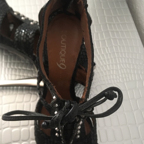 Heels - Picture 6 of 10